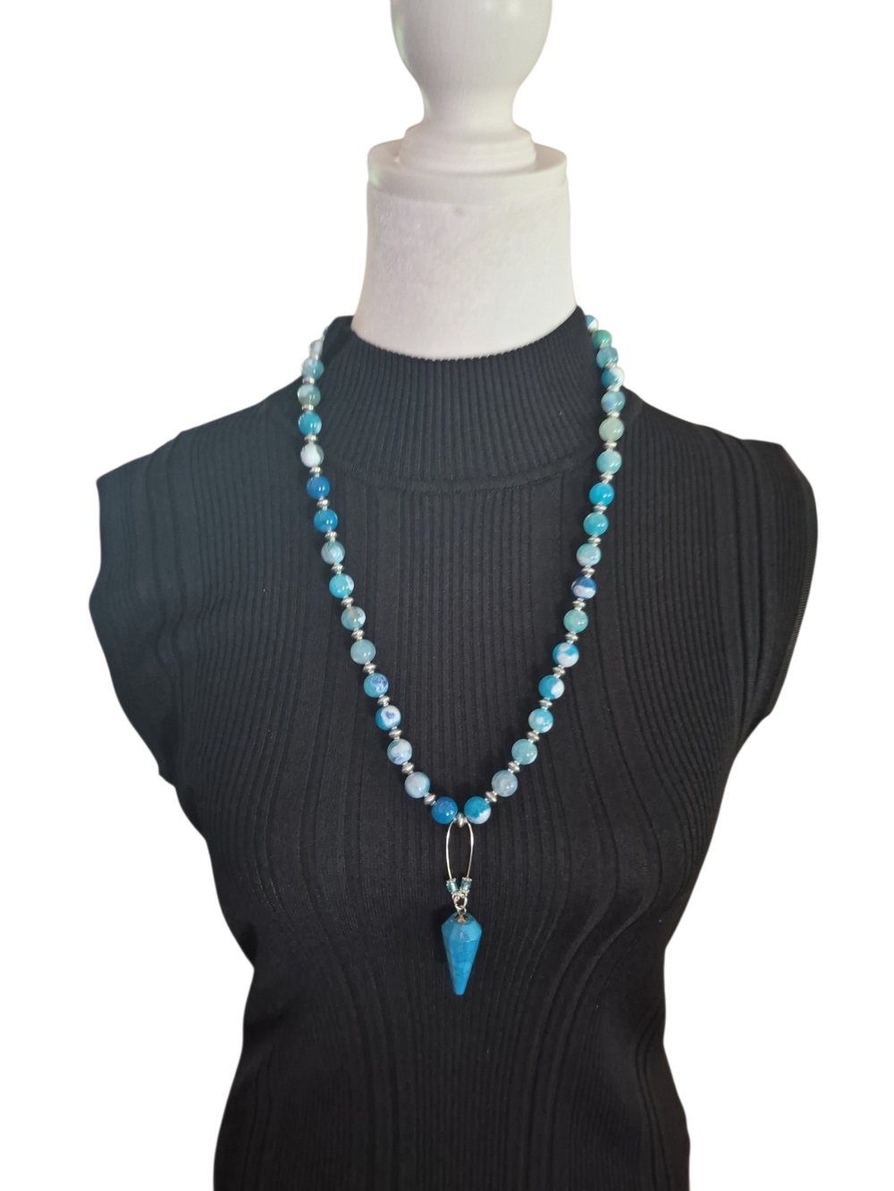 HANDCRAFTED SOUTHWESTERN Blue/SILVER-TONE Beaded Pendant Necklace